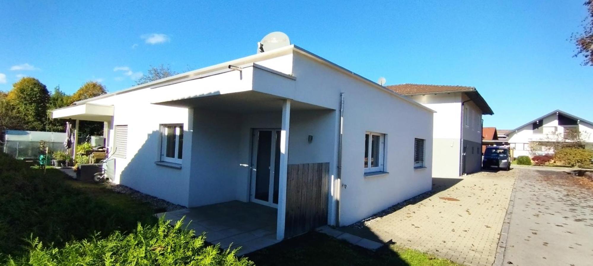 Crown Living Design Apartment - Gratis Parkplatz - Wlan - Kueche - Self Check-In Altach Bagian luar foto